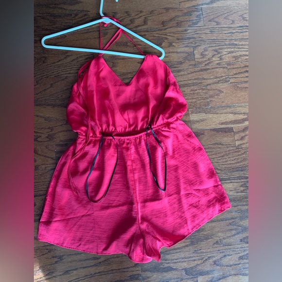Forever 21 Show Back Pink Romper Size L - Picture 2 of 3